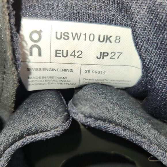 On Cloudnova Women's Sneakers All Black Size 10 - Picture 11 of 11